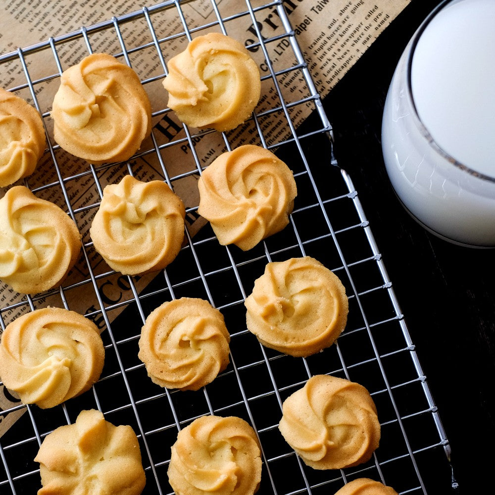 MELT IN YOUR MOUTH BUTTER COOKIES